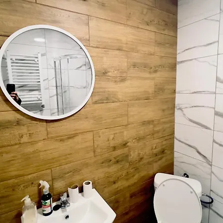 With A Mezzanine In The Center Apartman *